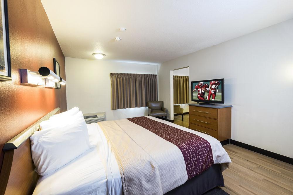 Red Roof Inn Plus+ South Deerfield - Amherst Εξωτερικό φωτογραφία